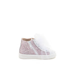 Sneaker alta in pelle con glitter color nude. Lacci in tulle e zip laterale.